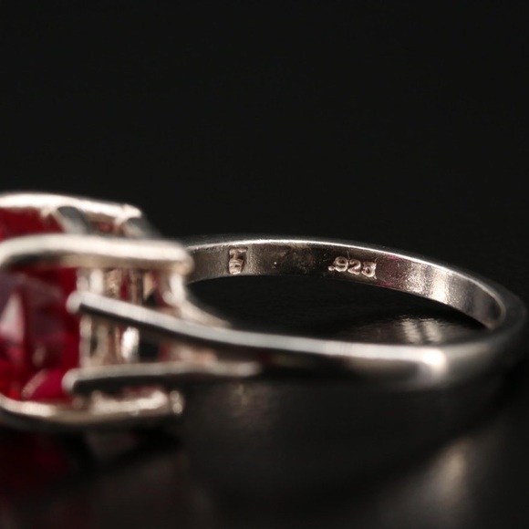 HUGE Vintage Ruby Ring Solitaire 6.5 - Picture 8 of 8